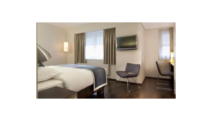 Hotel D poza 1