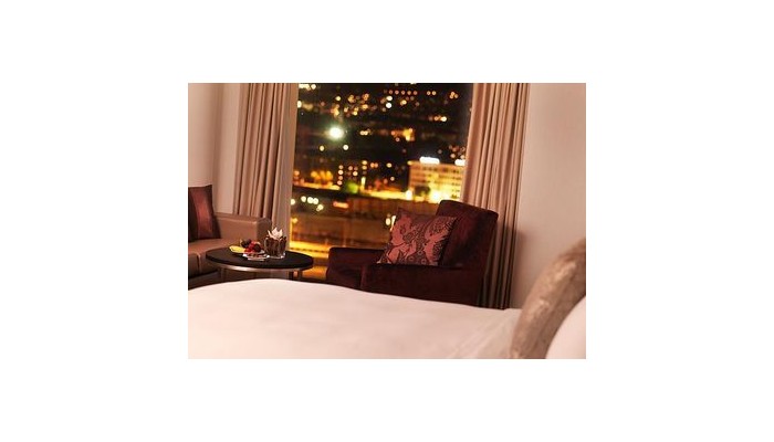 Hotel Renaissance Zurich Tower poza 4