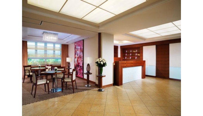 Sheraton Zurich Neues Schloss Hotel poza 2